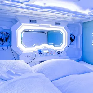 Hotel a capsule Space - Hall, Vienna
