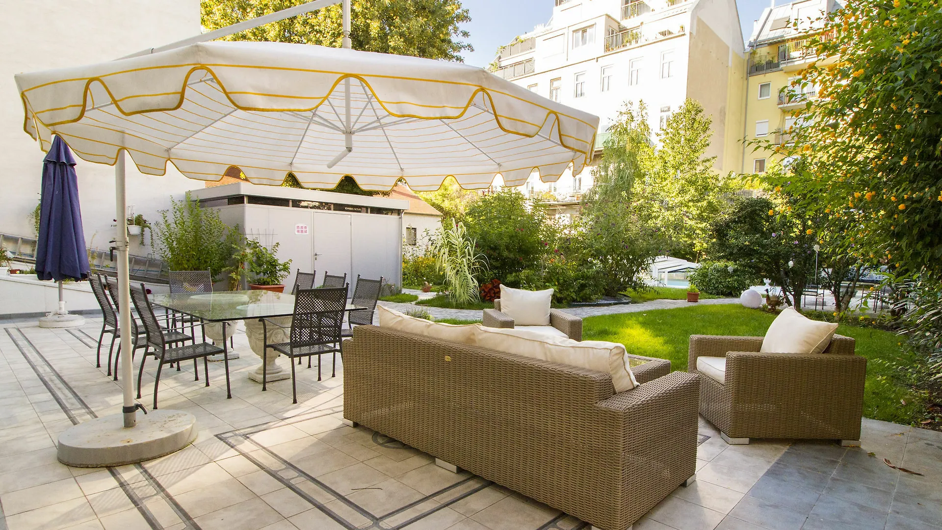 Residenz Donaucity Вена 3*,